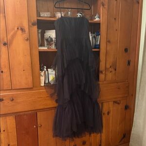 BCBGMaxAzria Elegant Black Tulle Prom Dress